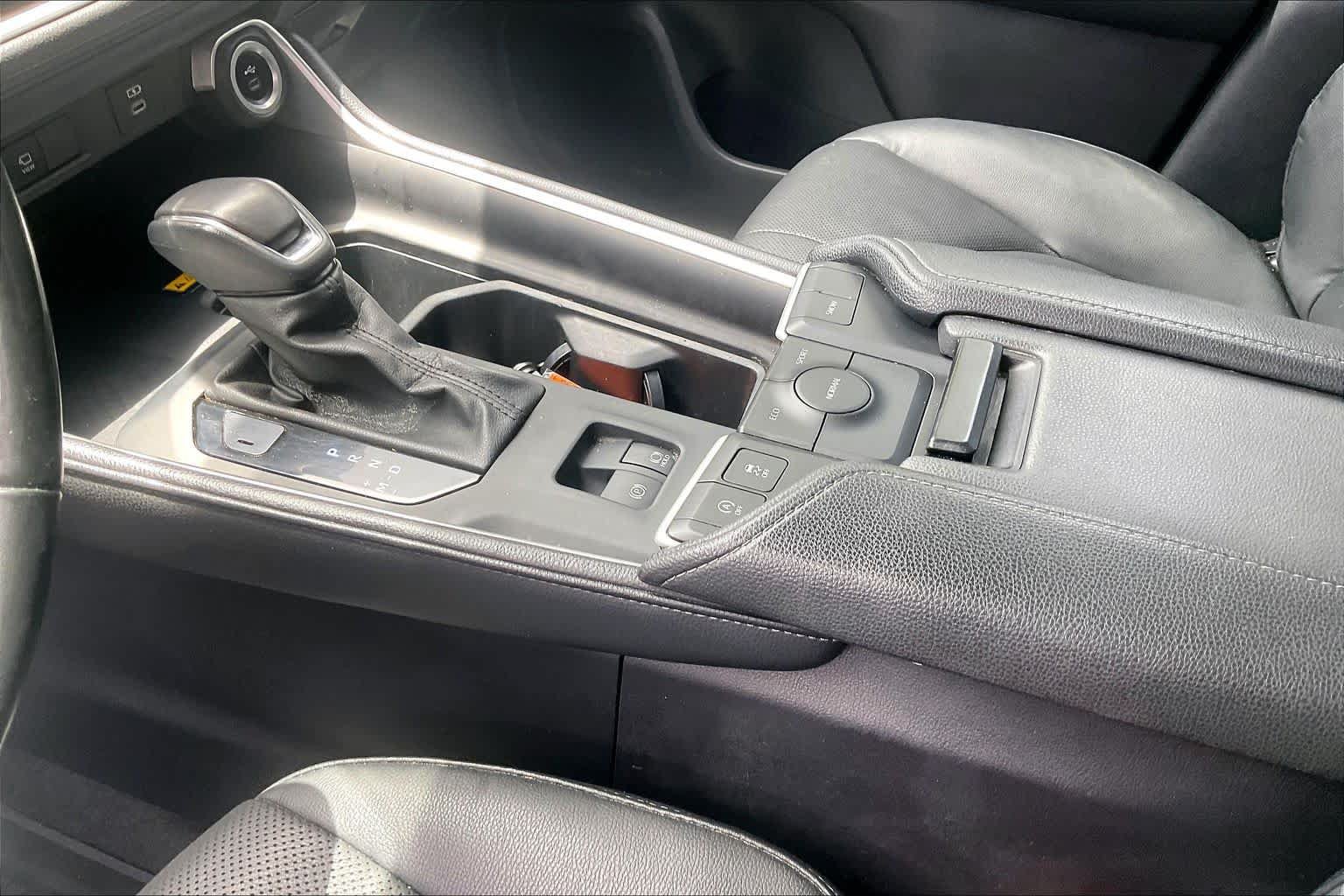 Certified 2024 Toyota Grand Highlander FWD image 18