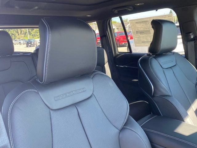 New 2025 Jeep Grand Cherokee Overland w/ Adv Protech Group III AWD/4WD image 32