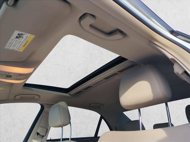 Used 2015 Mercedes-Benz E 350 Sedan image 16