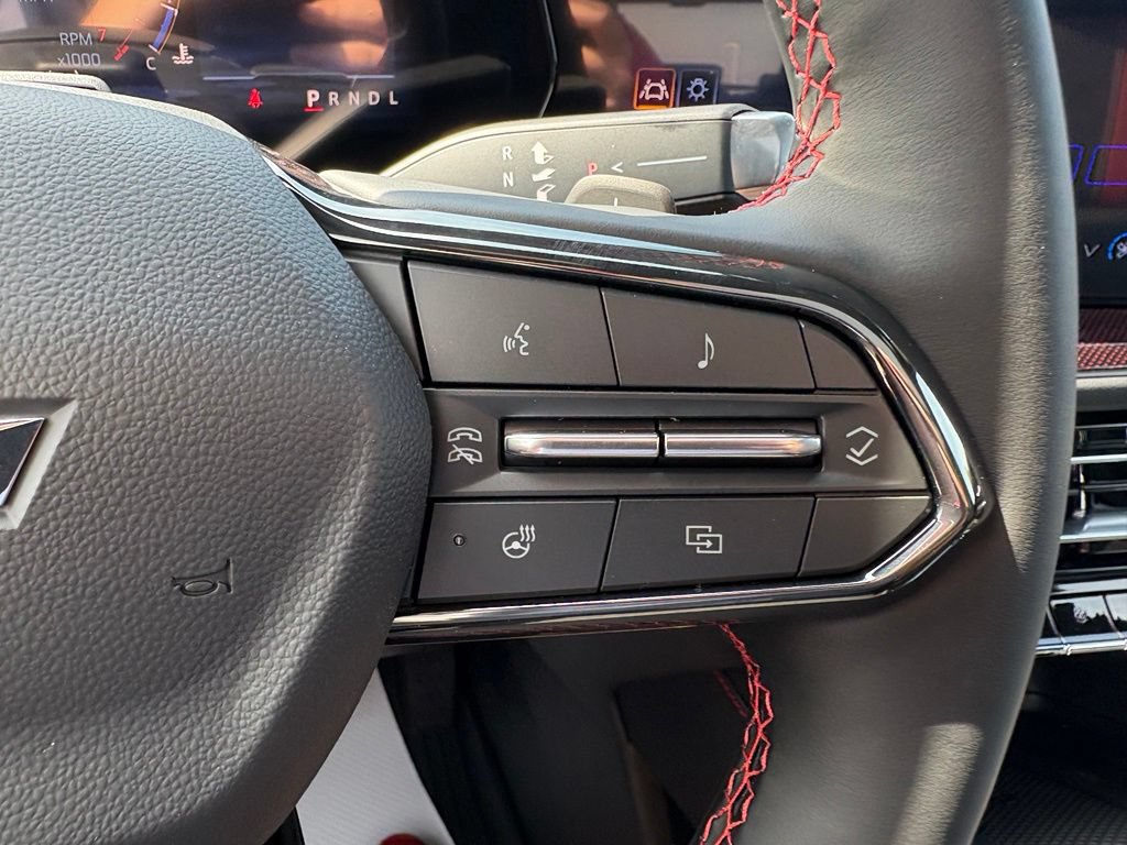 New 2027 Chevrolet Traverse RS w/ LPO, Floor Liner Package AWD/4WD image 20