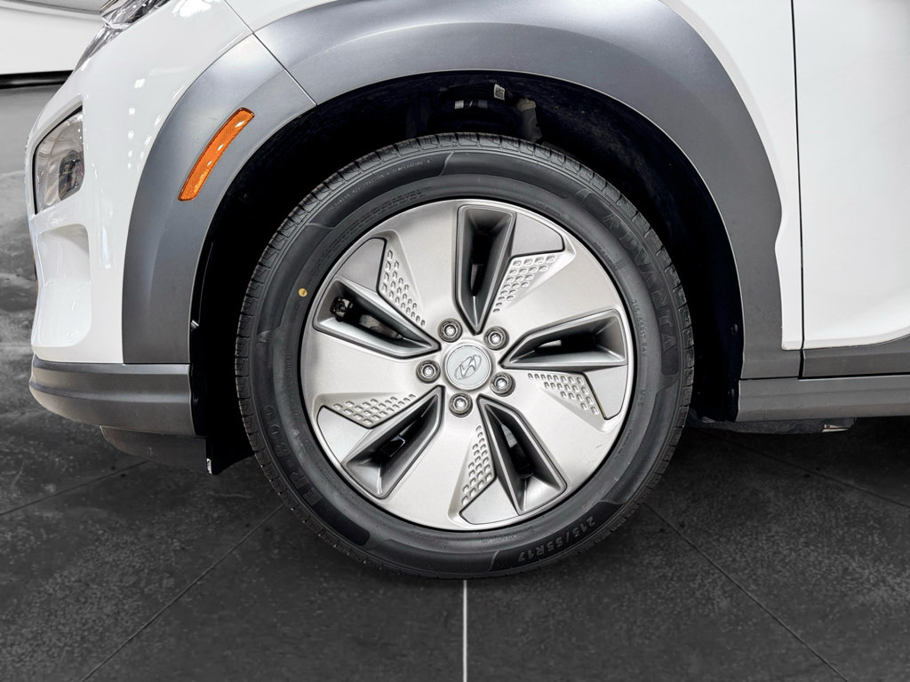 Used 2021 Hyundai Kona Limited FWD image 29