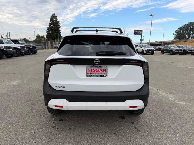 New 2026 Nissan Kicks SV w/ Cold Weather Package FWD image 5