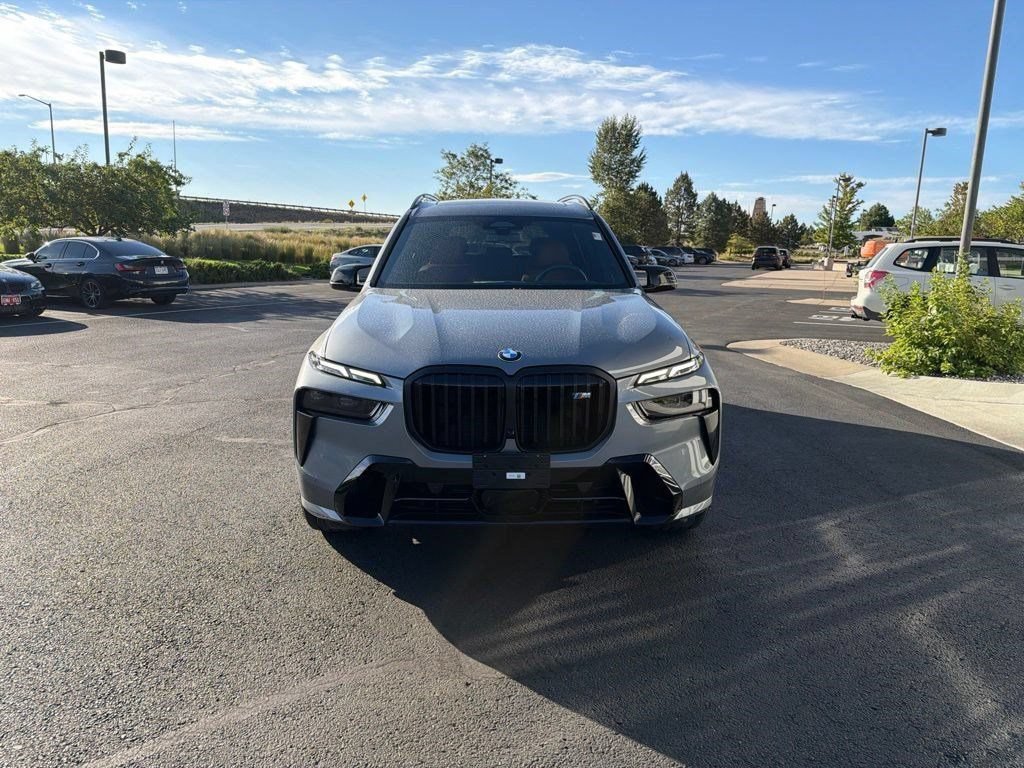 Used 2025 BMW X7 M60i w/ Executive Package AWD/4WD image 8