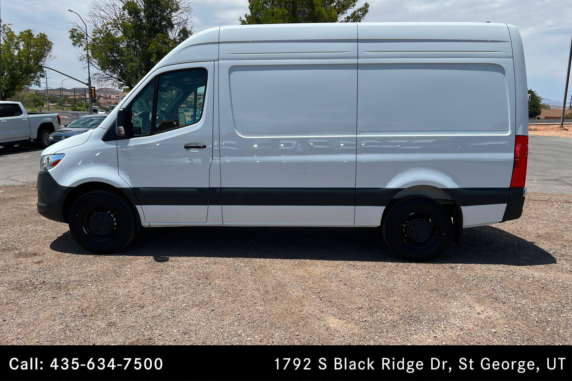 Used 2026 Mercedes-Benz Sprinter 2500 image 2