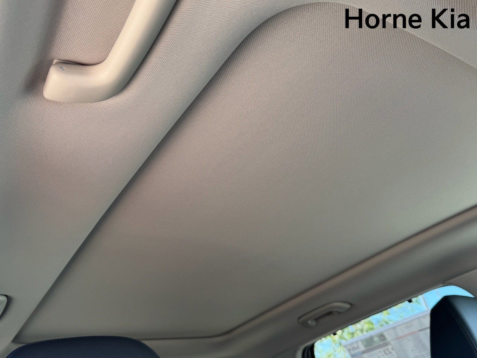 New 2026 Kia Sorento SX image 9