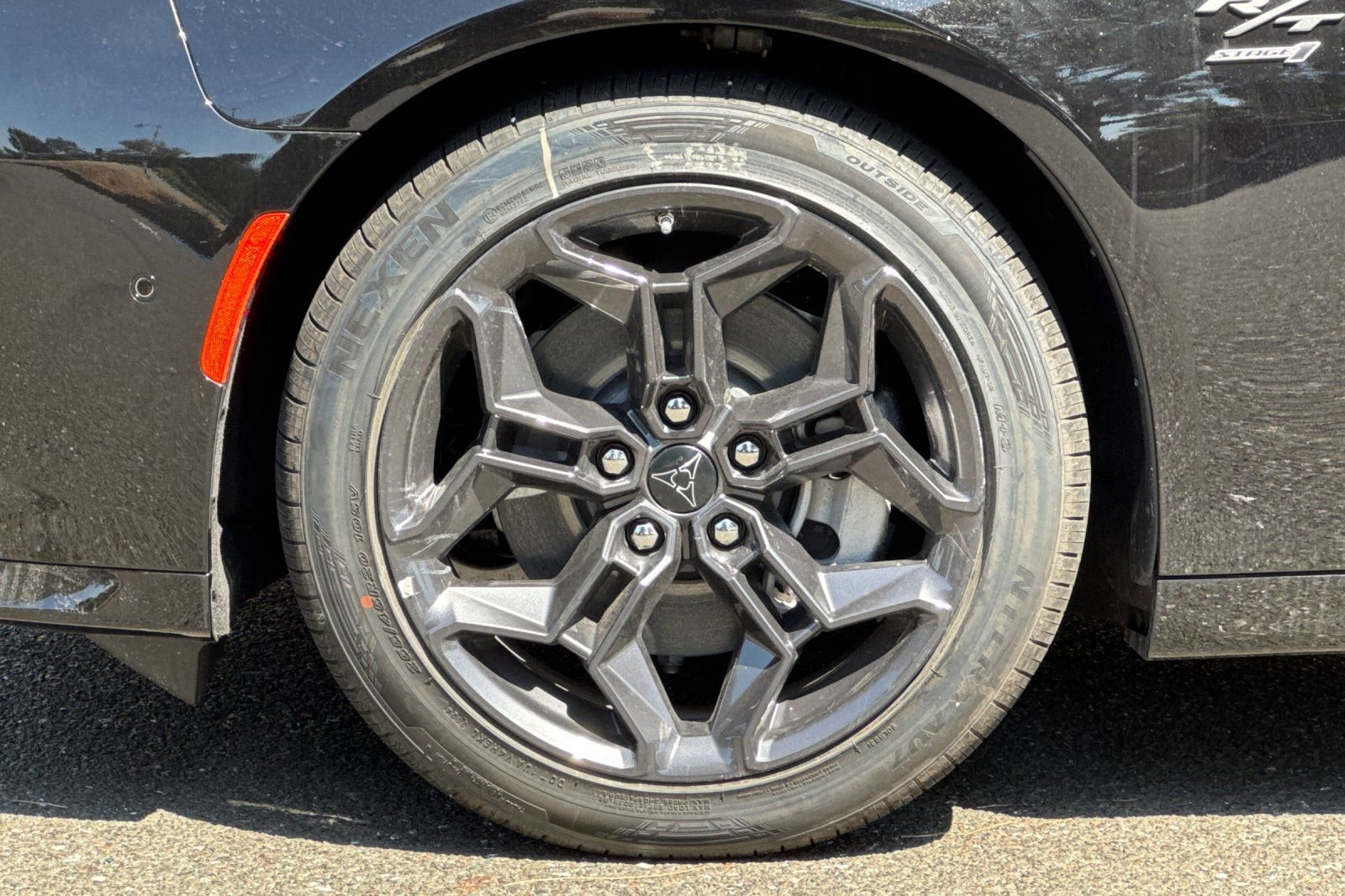 New 2025 Dodge Charger R/T w/ Quick Order Package 25M R/T AWD/4WD image 24