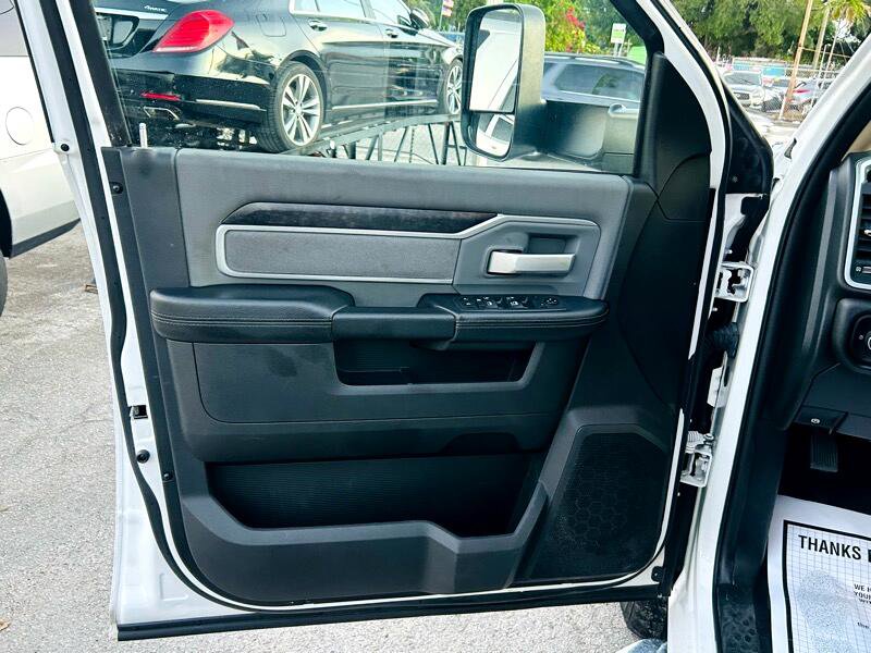 Used 2020 RAM 3500 Big Horn image 9