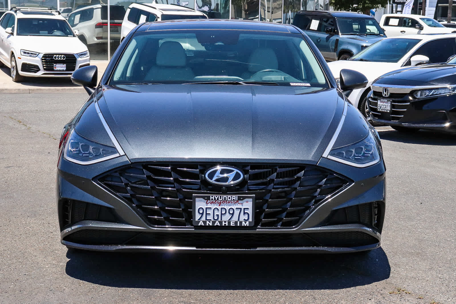 Used 2023 Hyundai Sonata Limited FWD image 2