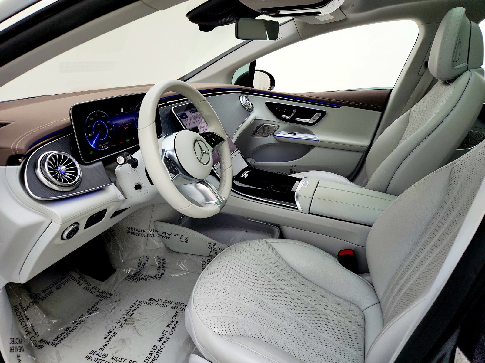 Certified 2023 Mercedes-Benz EQE 500 4MATIC Sedan image 3