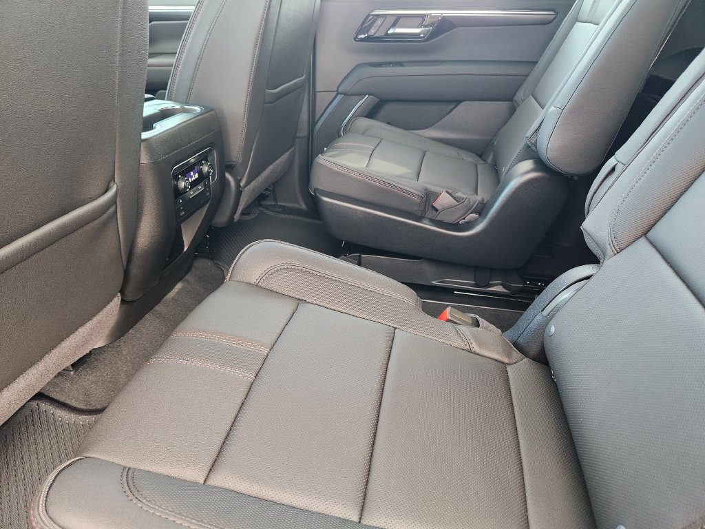 New 2026 Chevrolet Tahoe RST w/ RST Capability Package AWD/4WD image 20