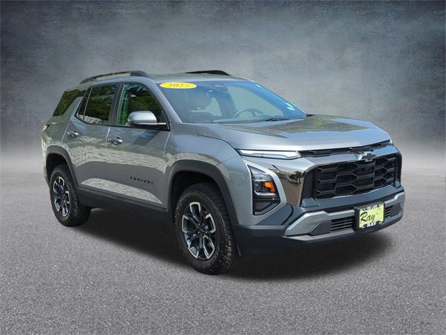 Certified 2025 Chevrolet Equinox ACTIV image 3