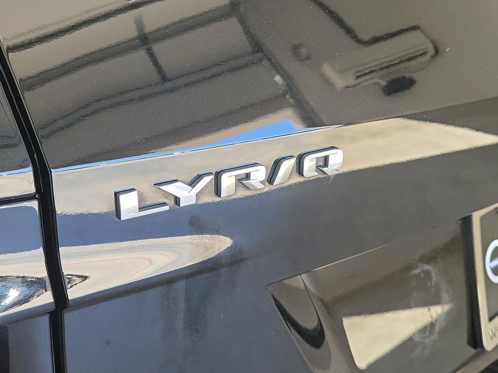 Used 2024 Cadillac Lyriq Sport w/ LPO, Floor Liner Package AWD/4WD image 9
