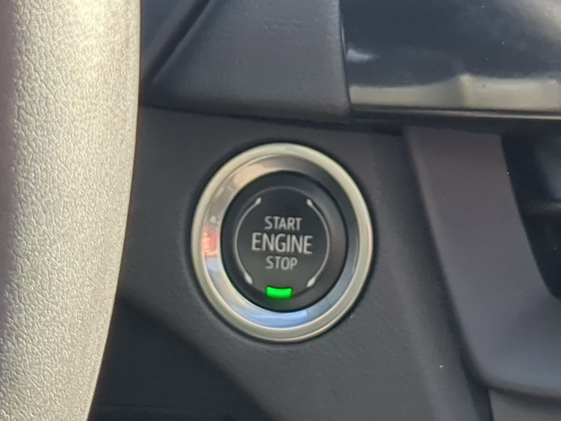 Used 2025 Cadillac CT4 Premium Luxury image 21