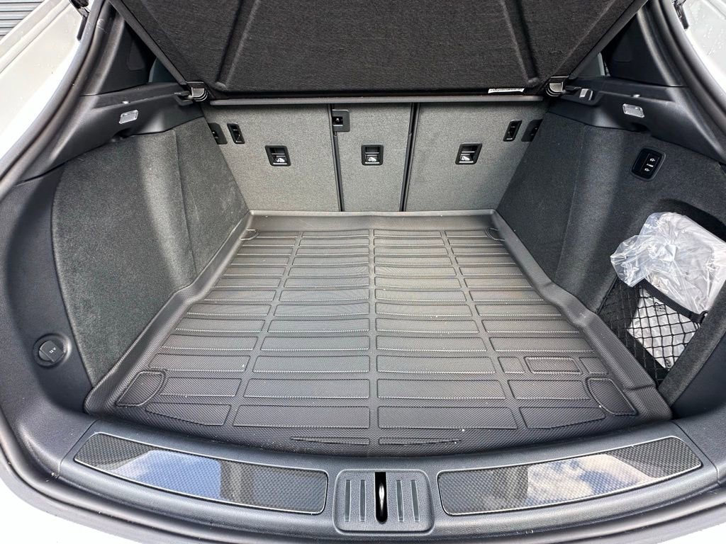 Certified 2026 Porsche Macan GTS image 39