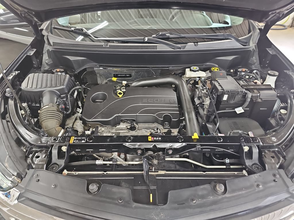Used 2023 Chevrolet Equinox LT AWD/4WD image 29