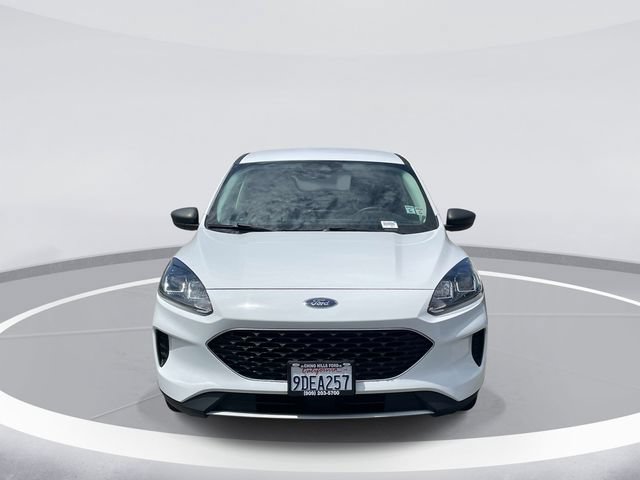 Used 2022 Ford Escape SE FWD image 2