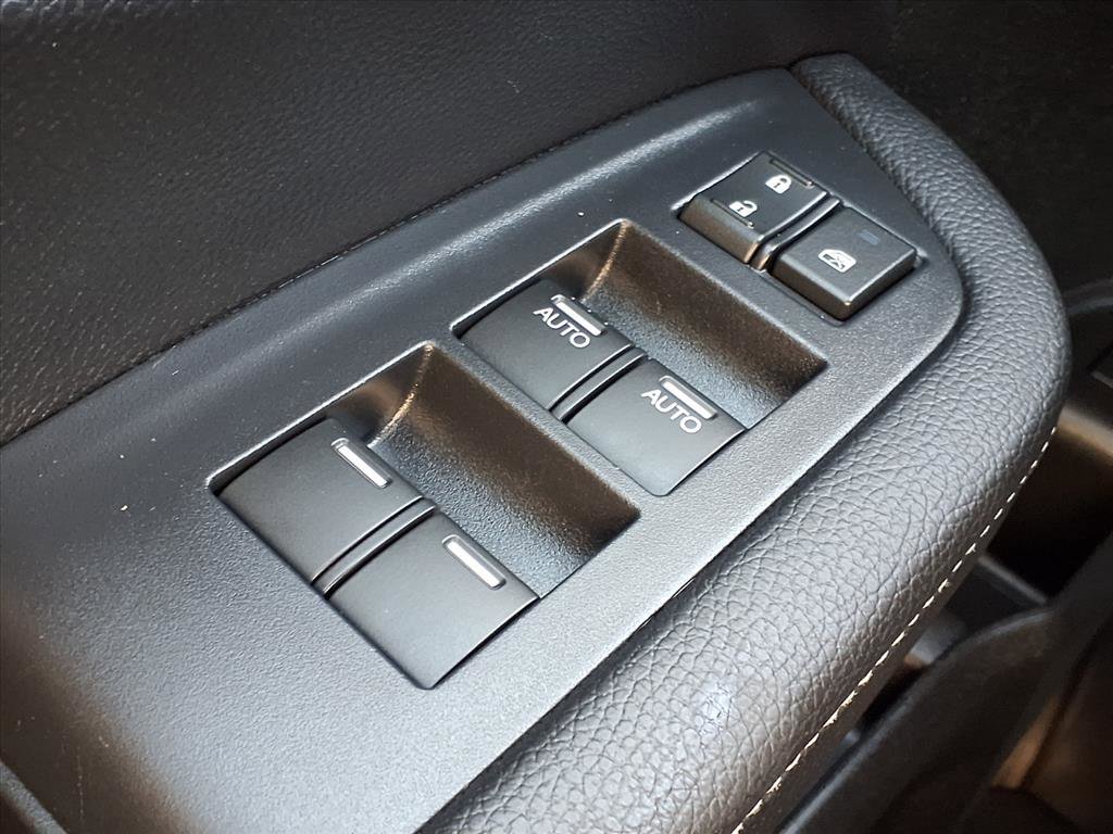 Used 2025 Honda Ridgeline RTL+ image 11