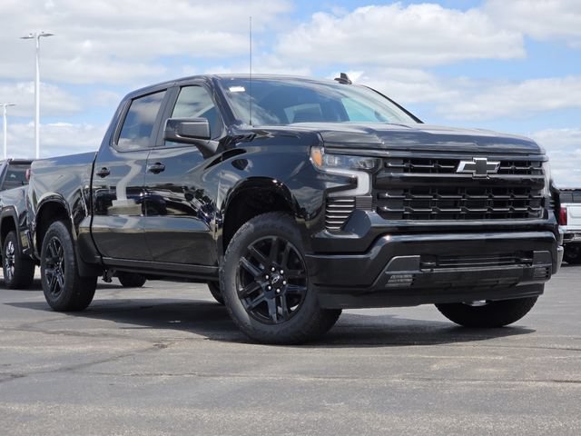 New 2026 Chevrolet Silverado 1500 RST w/ Dark Appearance Package AWD/4WD image 2