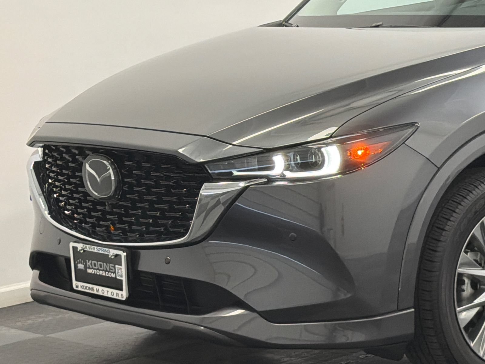 Certified 2025 MAZDA CX-5 AWD 2.5 S w/ Premium Plus Pkg image 2