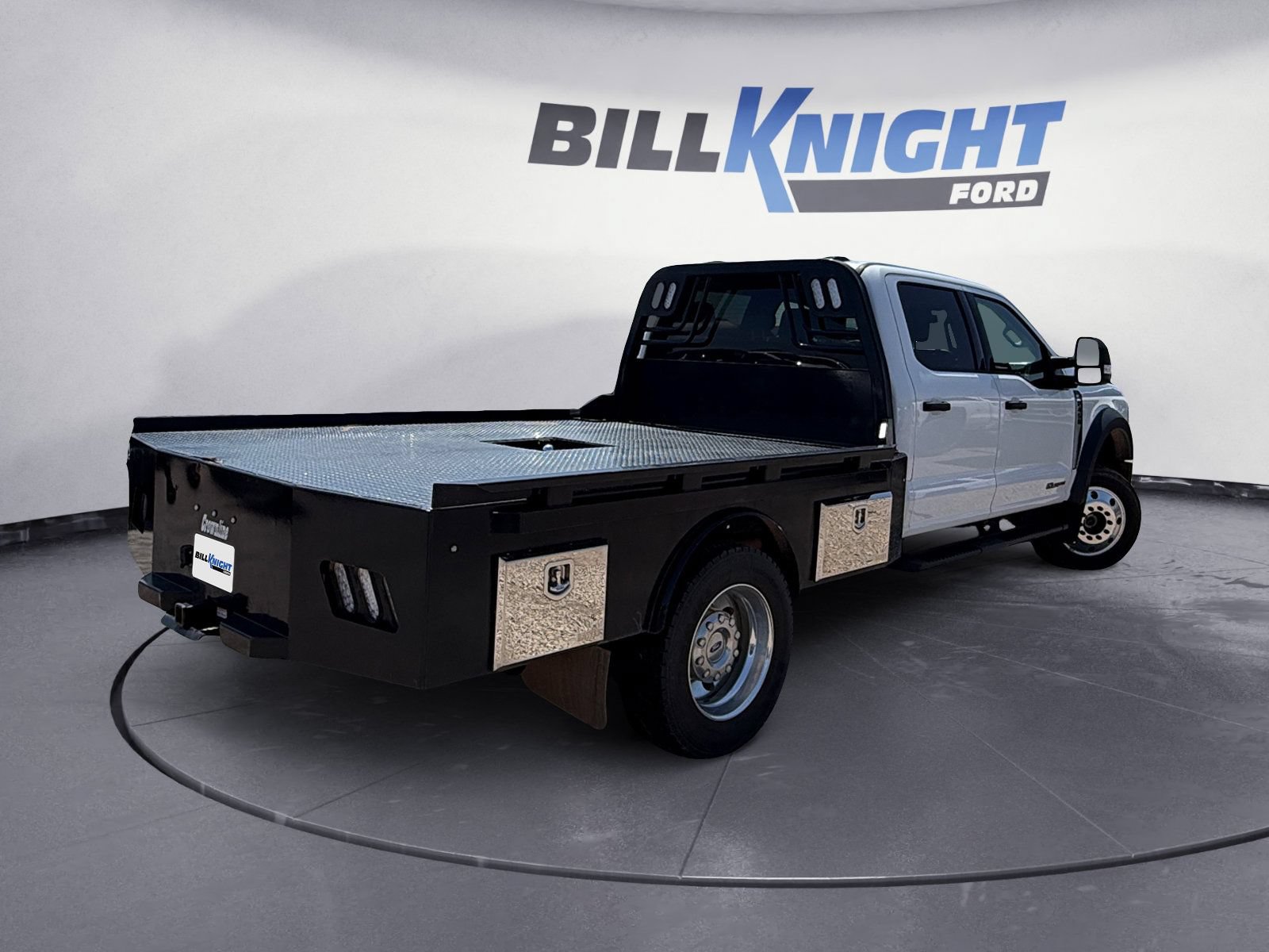 Used 2023 Ford F450 XLT w/ XLT Value Package AWD/4WD image 5