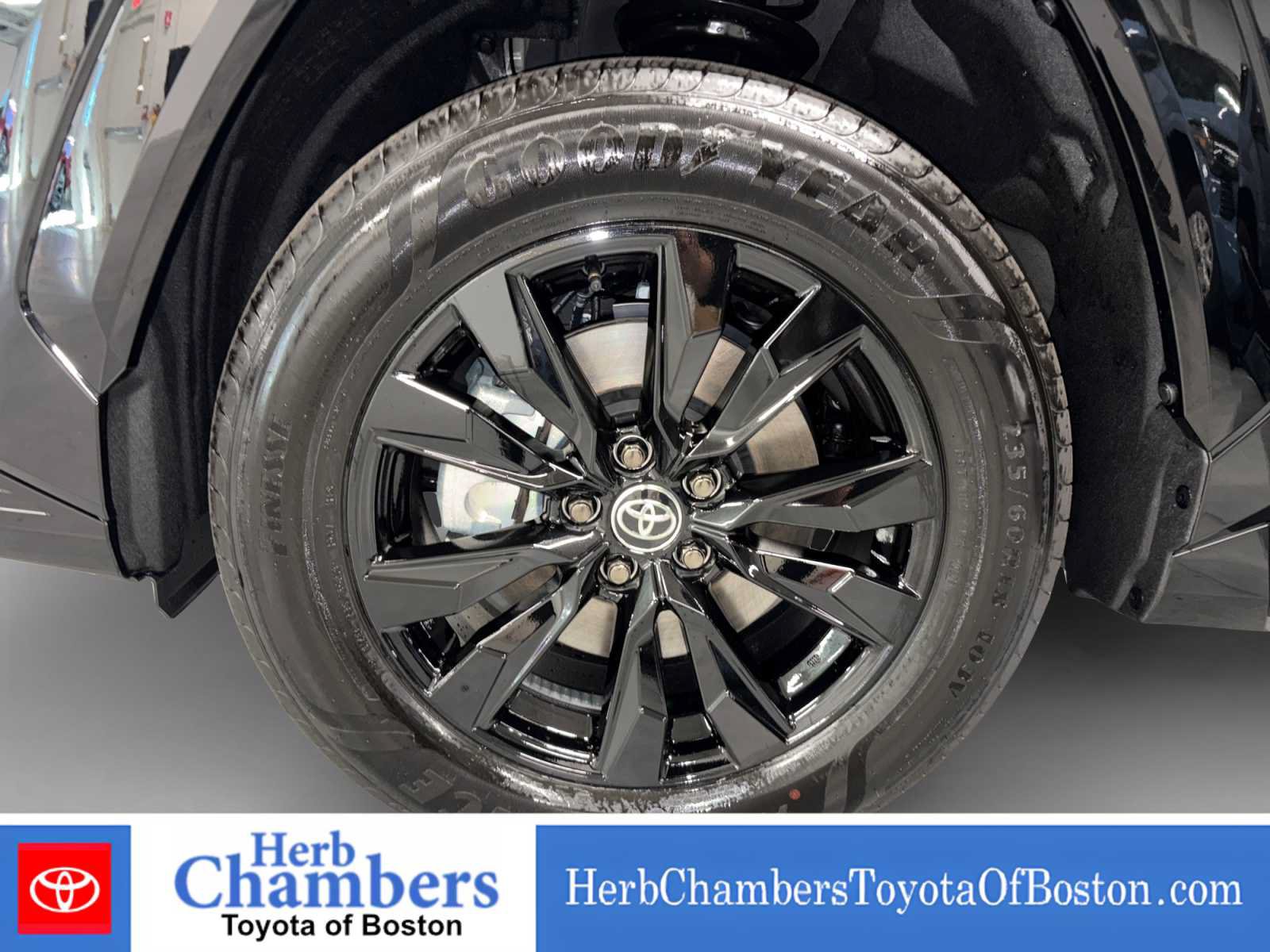 Used 2026 Toyota RAV4 SE AWD/4WD image 8