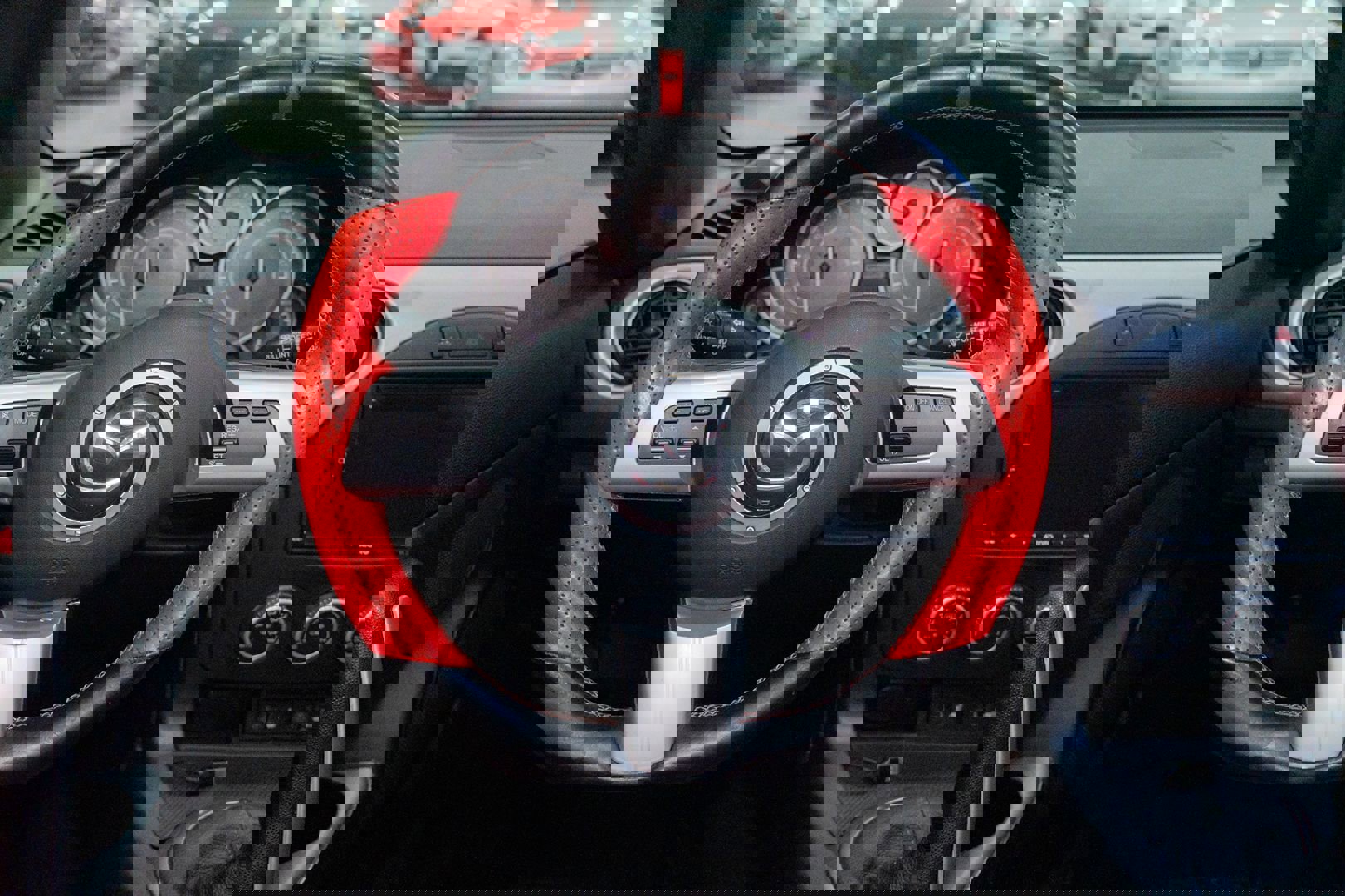 Used 2014 MAZDA MX-5 Miata Grand Touring image 22