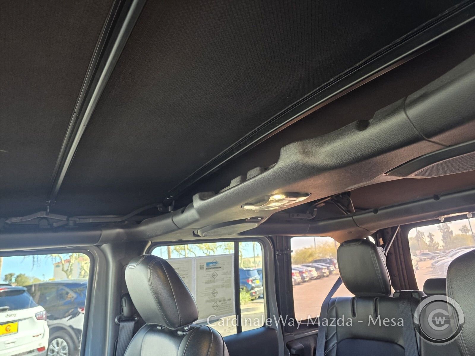 Used 2022 Jeep Wrangler Unlimited Sahara image 14