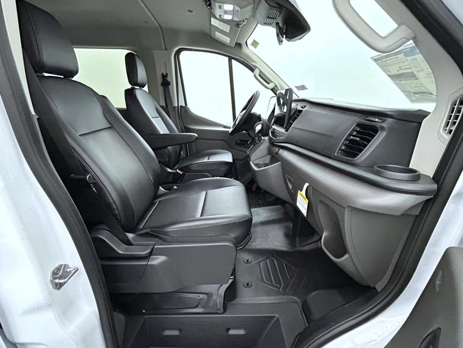 New 2026 Ford Transit 350 XL AWD/4WD image 15