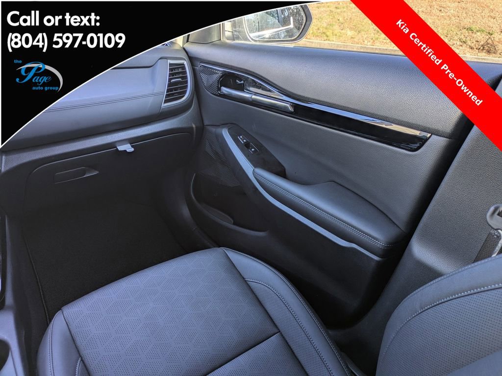 Used 2025 Kia Seltos EX w/ EX Sunroof Package image 17