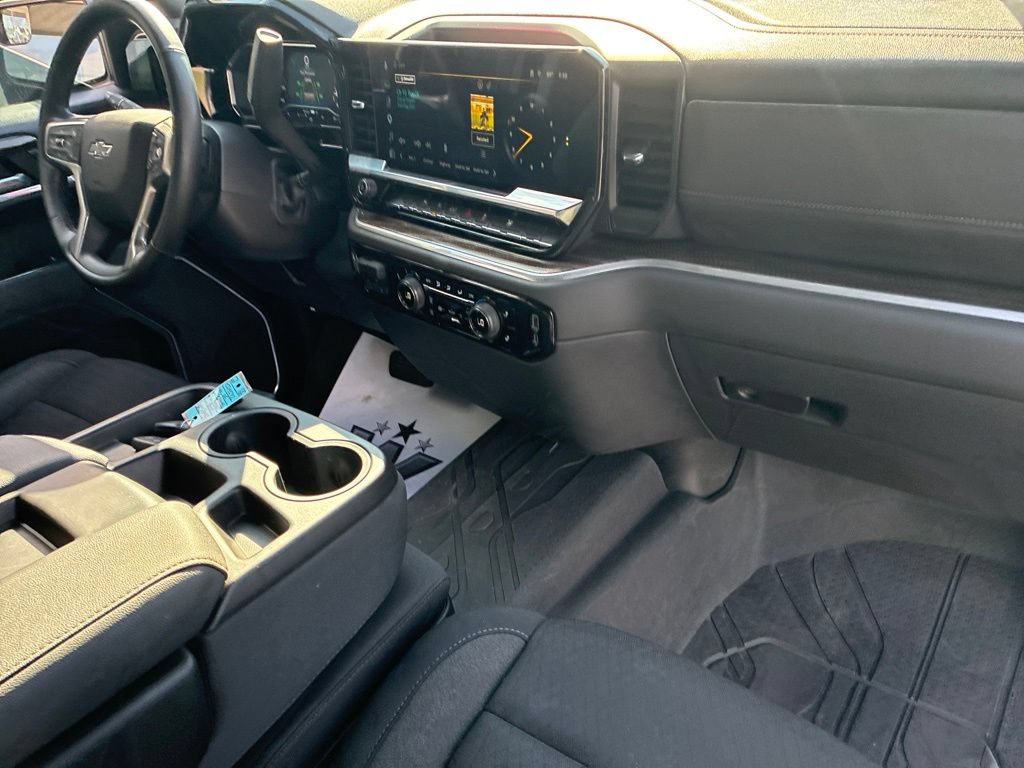 Certified 2025 Chevrolet Silverado 1500 RST w/ Protection Package AWD/4WD image 21