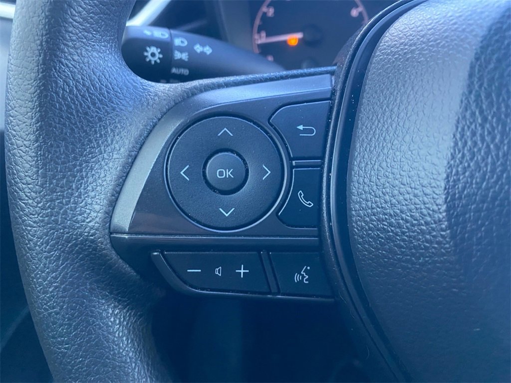 Used 2024 Toyota Corolla LE image 18