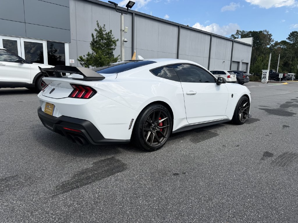Certified 2025 Ford Mustang Dark Horse w/ Dark Horse Handlin Package RWD image 7