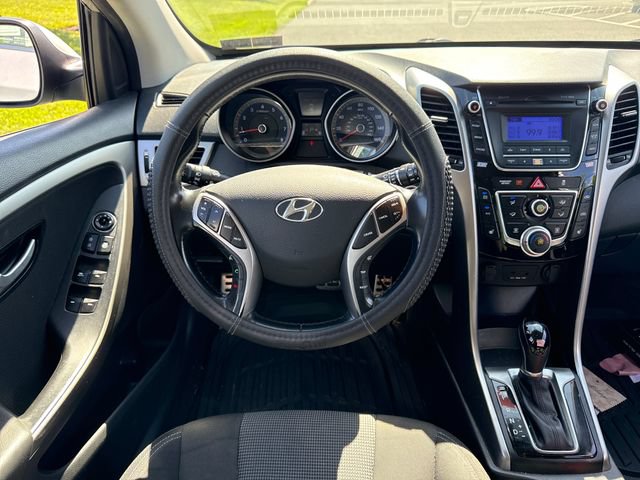 Used 2013 Hyundai Elantra GT w/ Touch & Go Pkg FWD image 18