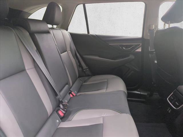 Certified 2025 Subaru Outback Onyx Edition AWD/4WD image 24