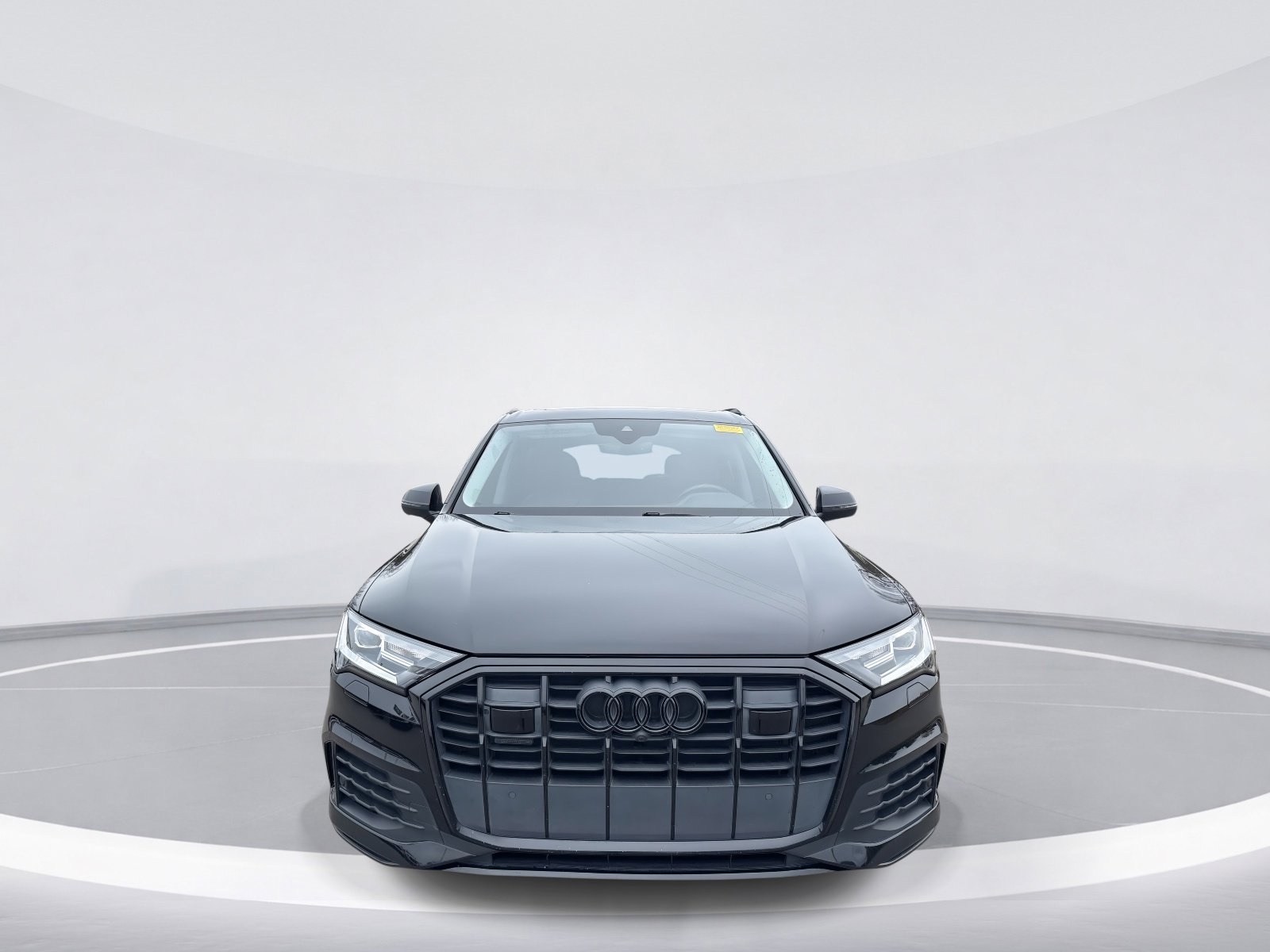 Used 2022 Audi Q7 Premium Plus w/ Premium Plus Package image 2