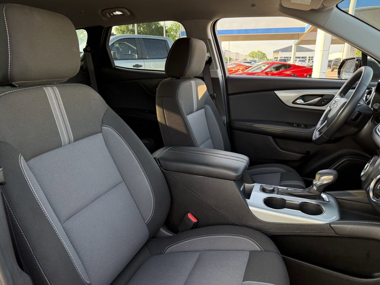 Certified 2025 Chevrolet Blazer LT FWD image 23