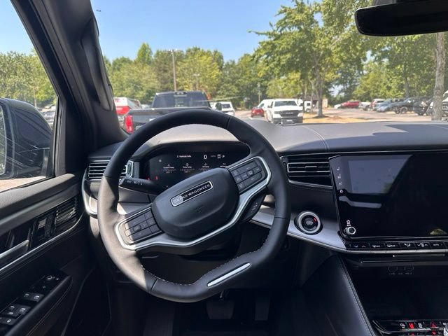 New 2026 Jeep Grand Wagoneer Limited AWD/4WD image 18