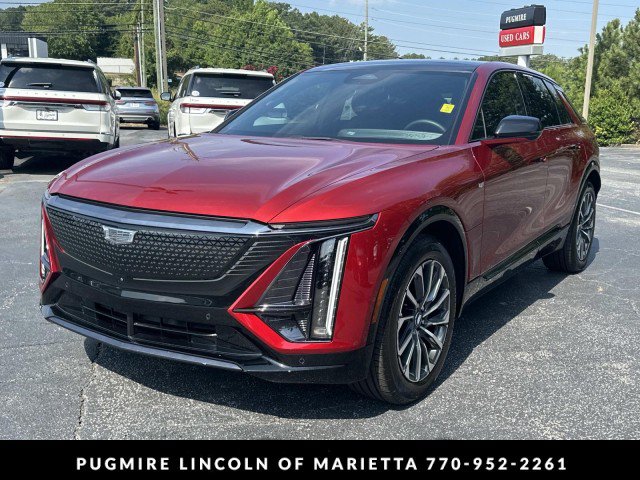 Used 2024 Cadillac Lyriq Sport w/ LPO, Floor Liner Package AWD/4WD image 3