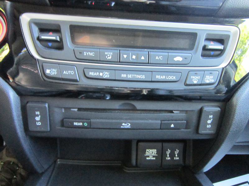 Used 2016 Honda Pilot Touring image 28