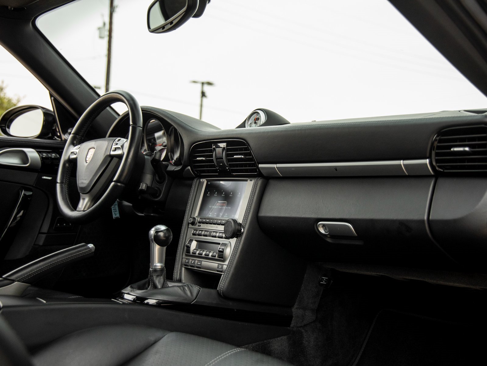 Used 2008 Porsche 911 Turbo image 41