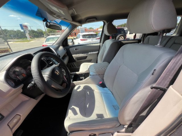 Used 2011 Honda Pilot LX image 9