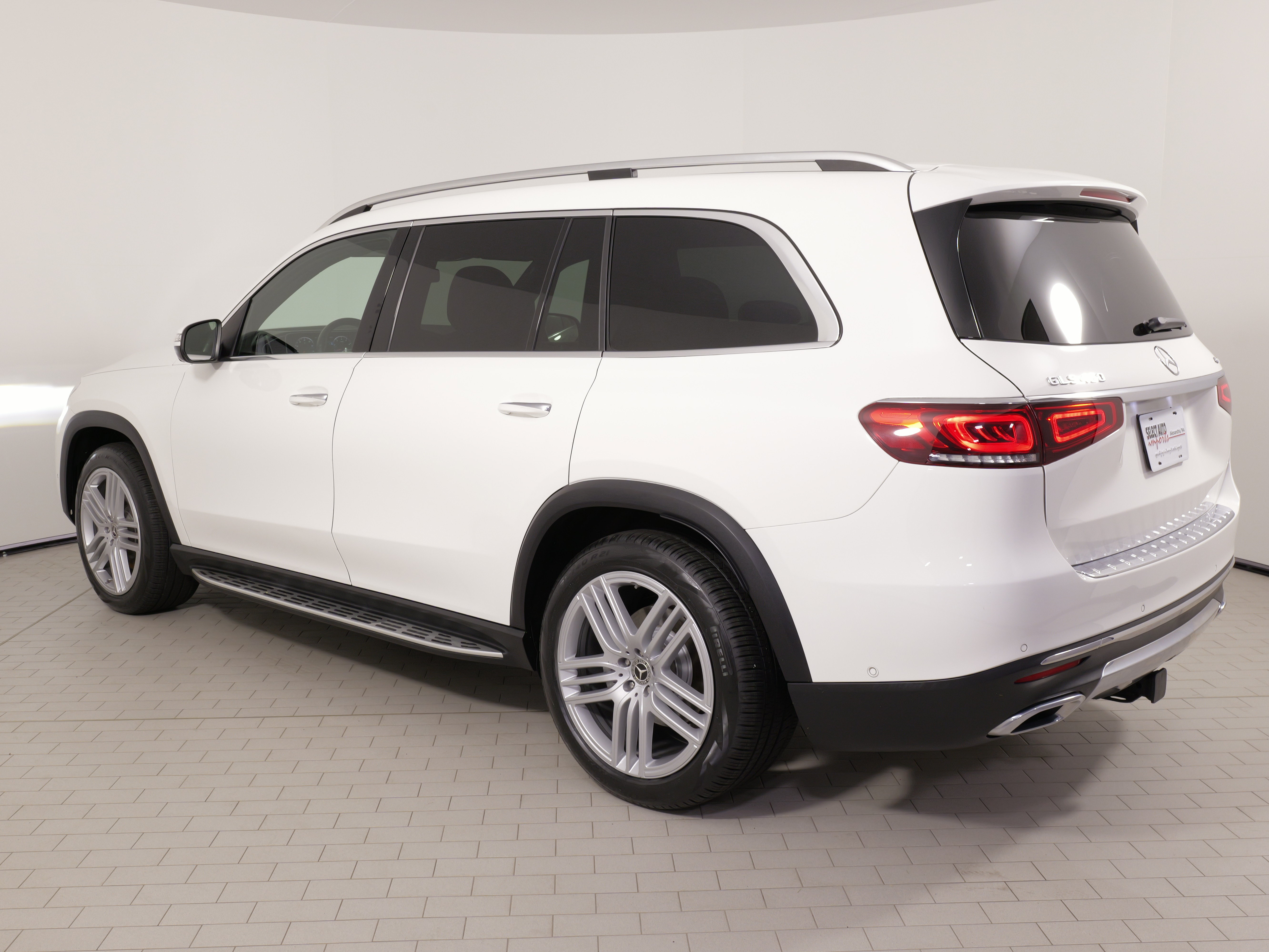 Used 2022 Mercedes-Benz GLS 450 4MATIC image 18