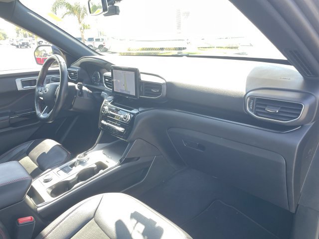 Used 2022 Ford Explorer ST-Line w/ Class IV Trailer Tow Package AWD/4WD image 30