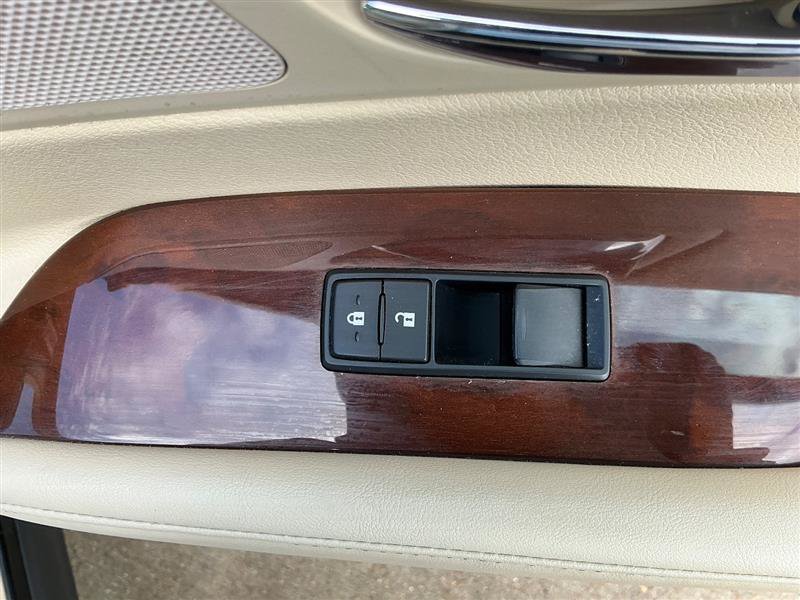 Used 2013 Lexus RX 350 FWD w/ Premium Pkg image 32