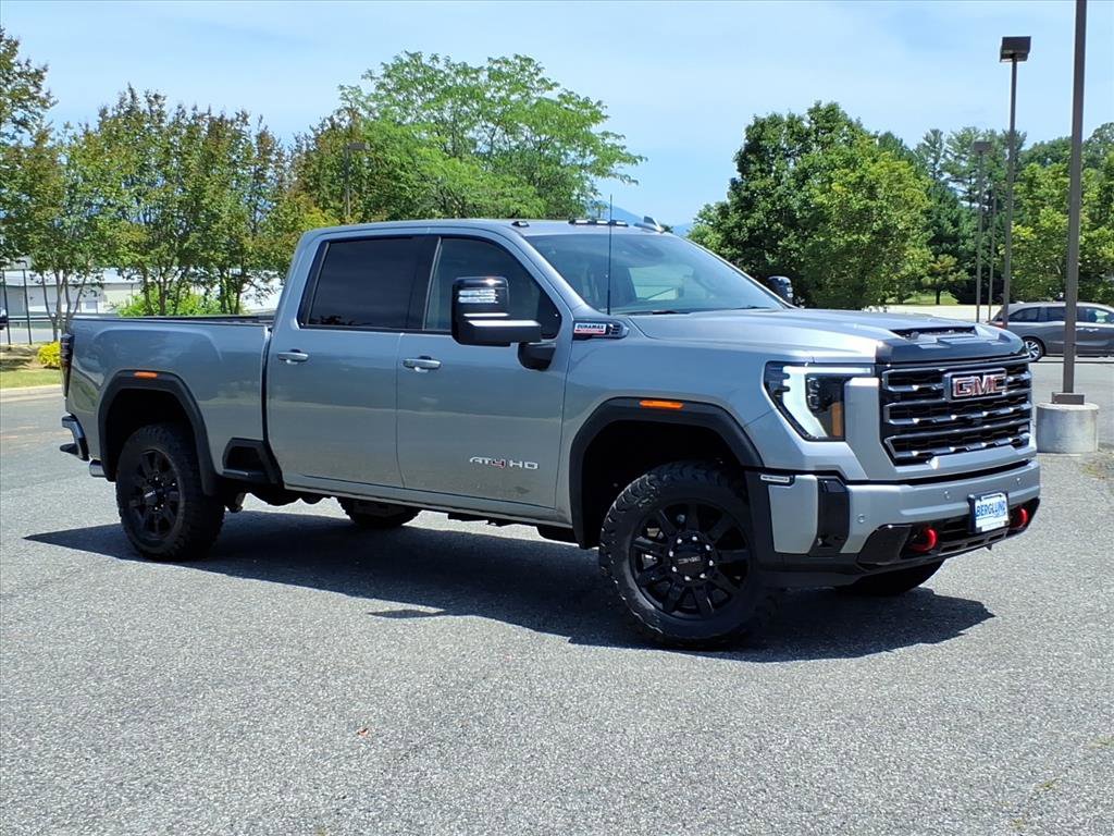 New 2026 GMC Sierra 2500 AT4 w/ AT4 Preferred Package AWD/4WD image 1