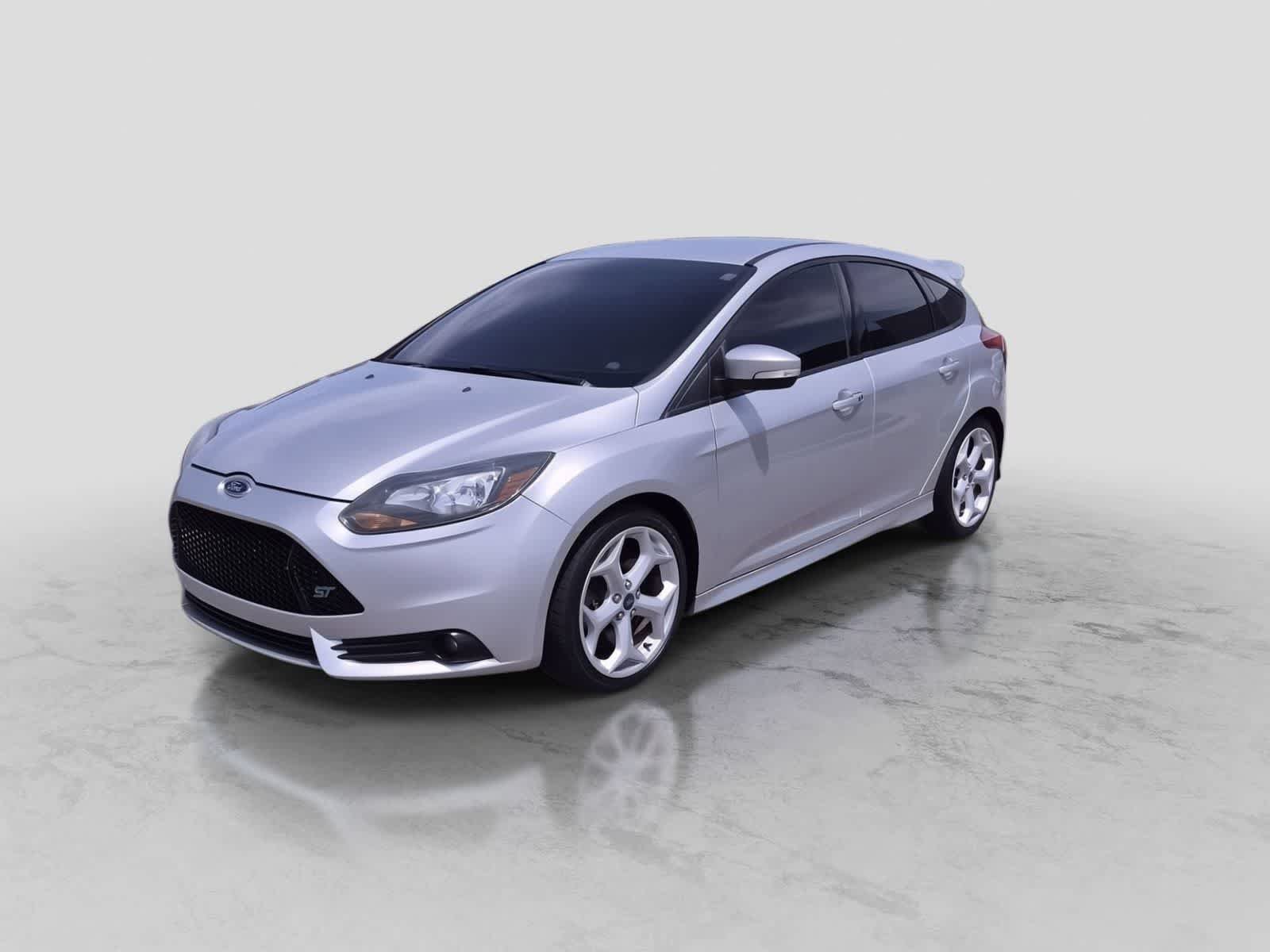 Used 2014 Ford Focus ST FWD image 4
