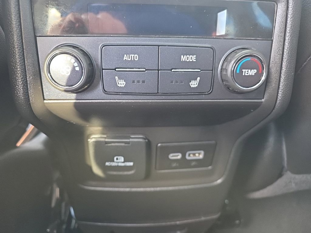 Used 2023 GMC Acadia AT4 w/ Technology Package AWD/4WD image 20