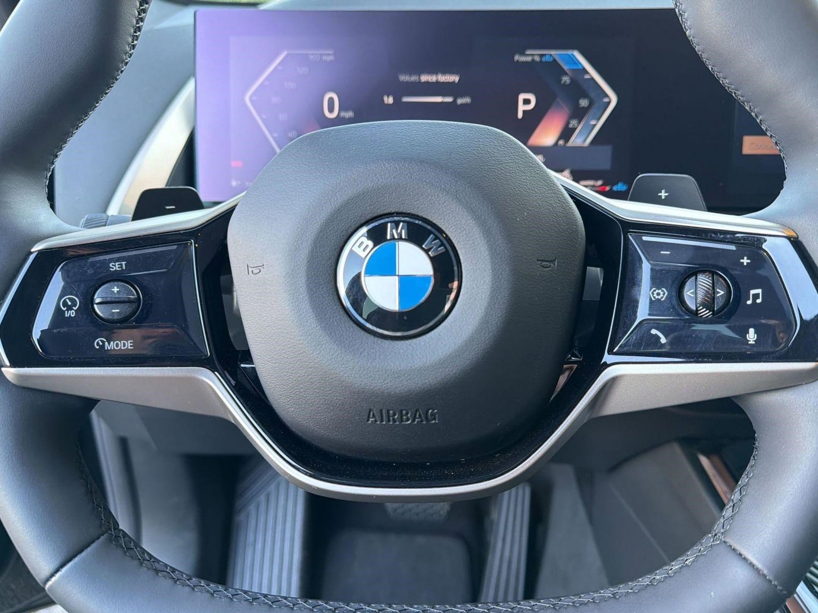 Used 2025 BMW X3 xDrive30i w/ Premium Package AWD/4WD image 17