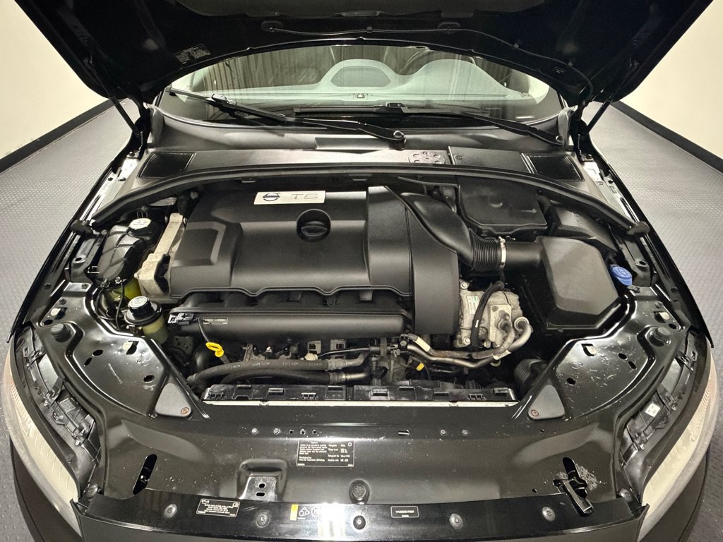 Used 2014 Volvo XC70 T6 AWD/4WD image 17