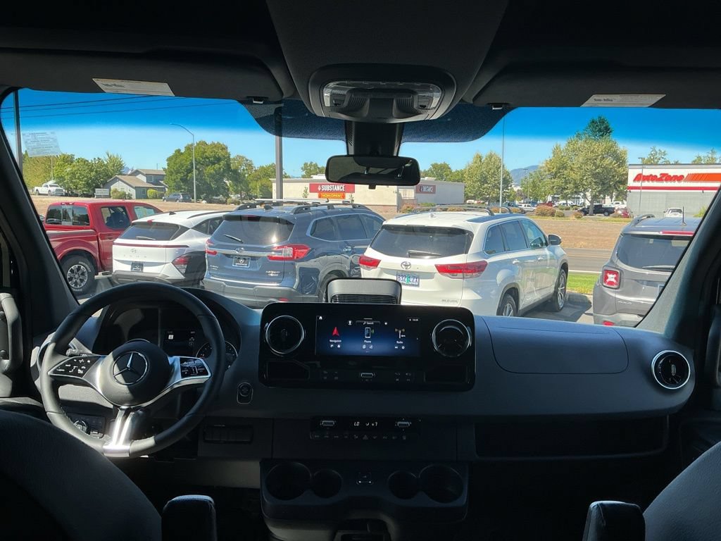 New 2026 Mercedes-Benz Sprinter 2500 image 25